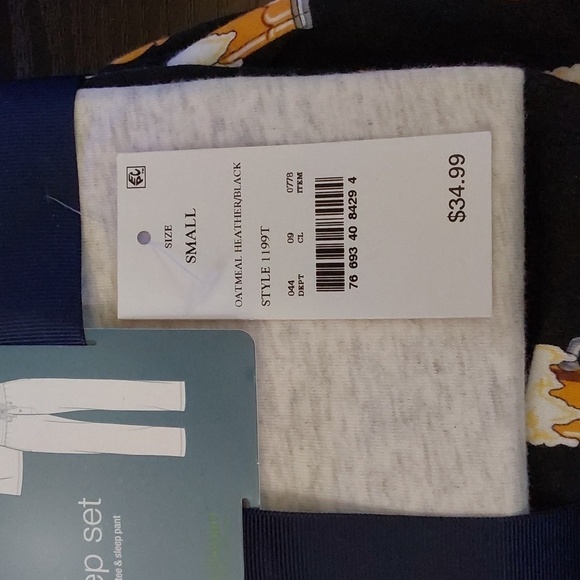 Men's Beer & Pretzel Food Print Pajama 2pc Set | Hanes | Small - Picture 7 of 10